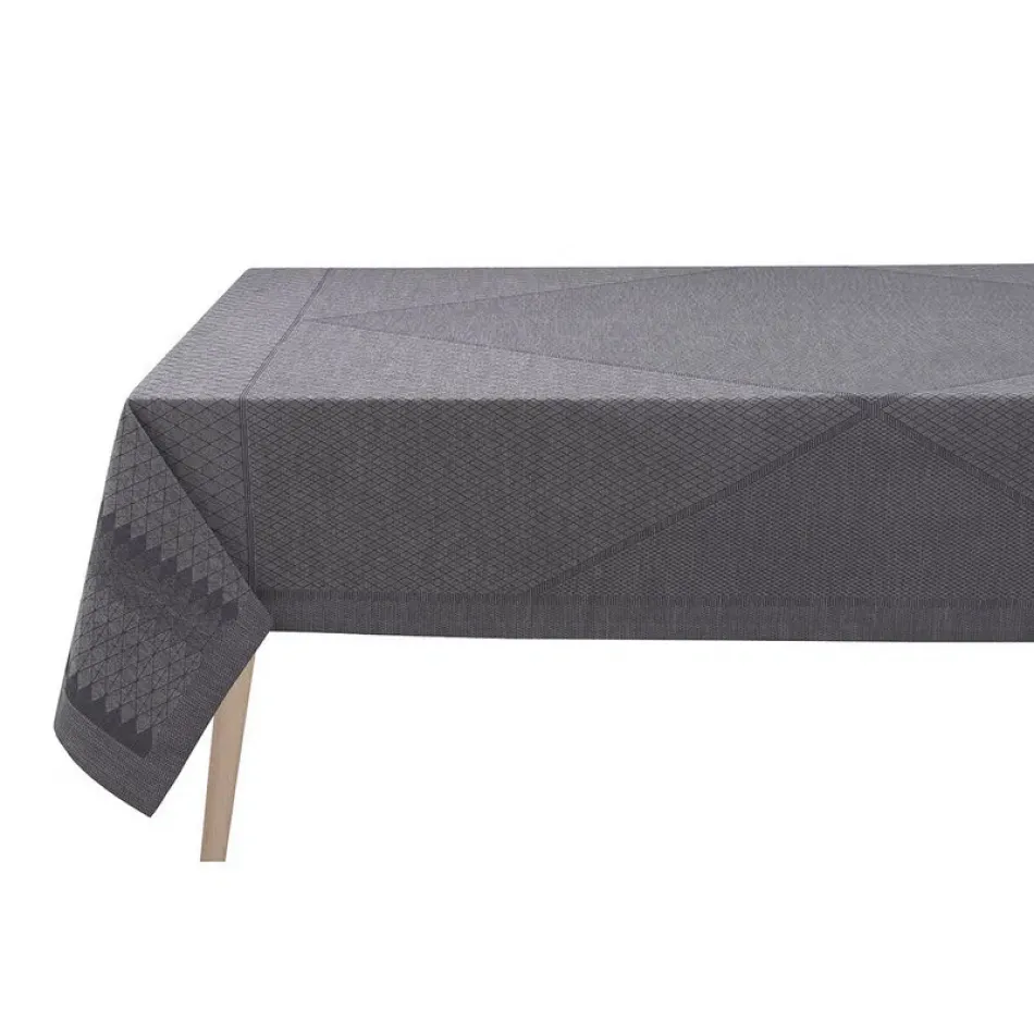 Club Meandres Table Linens