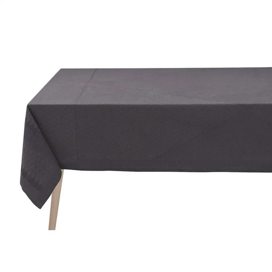 Club Antique Tablecloth 59" x 86"