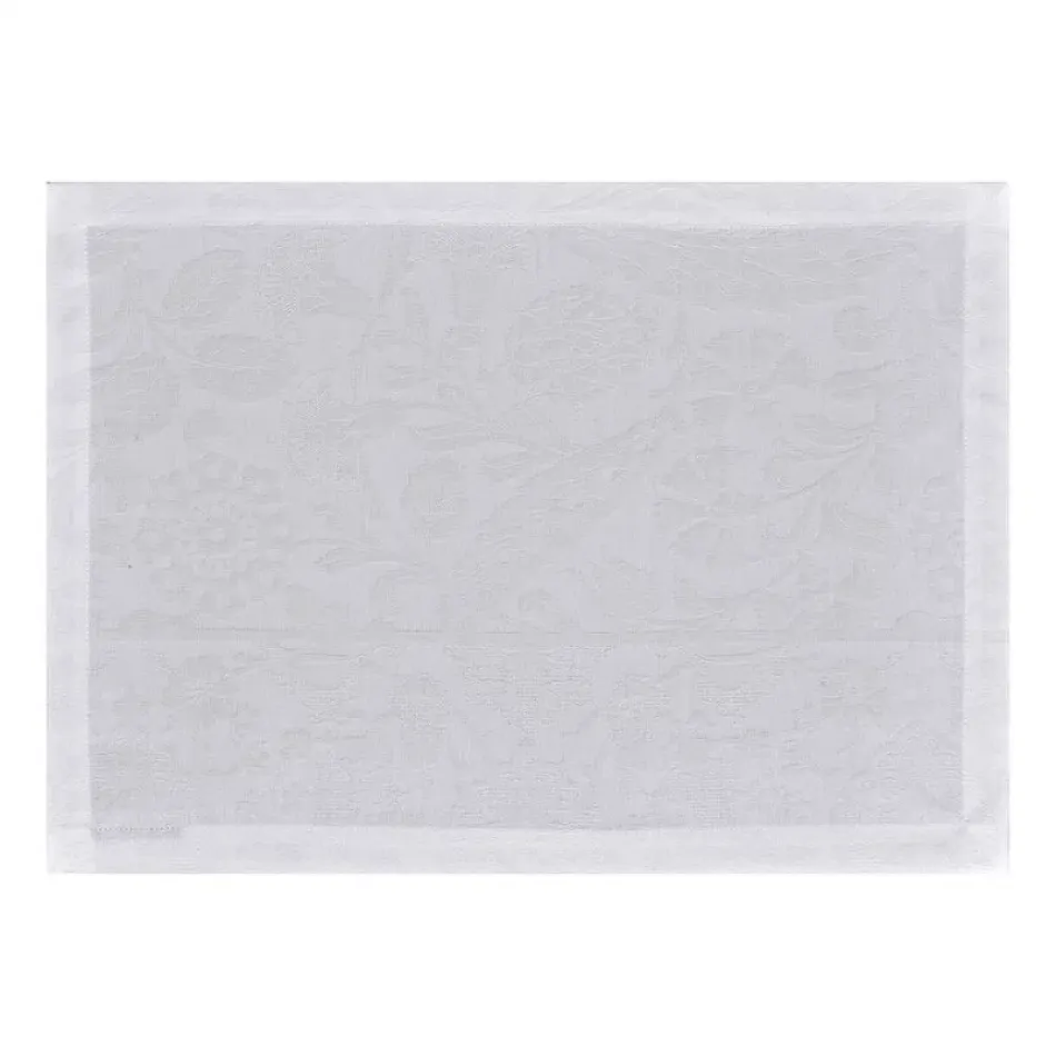 Voyage Iconique White Placemat 20" x 14"