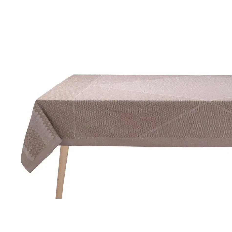 Club Beige Table Linens
