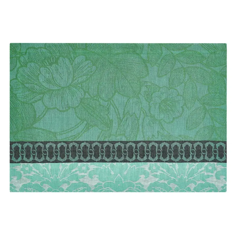Escapade Tropicale Green Placemat 20" x 14"