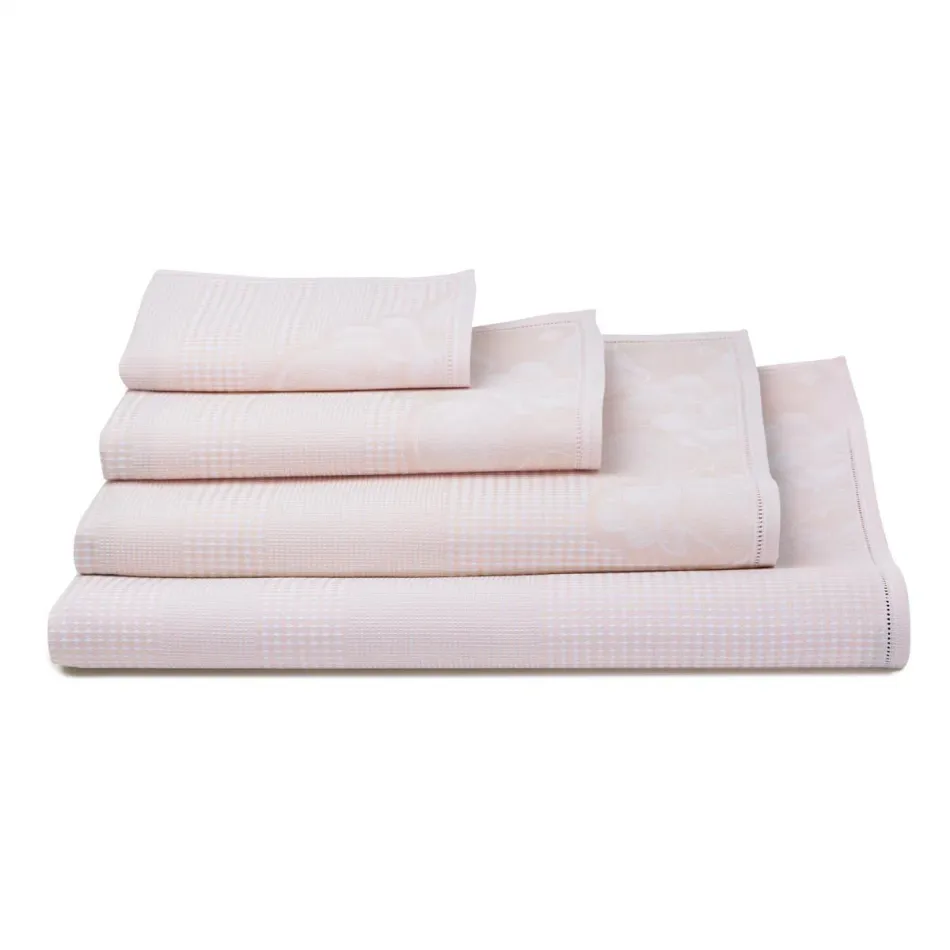 Volupté Pink Cotton Bath Towels