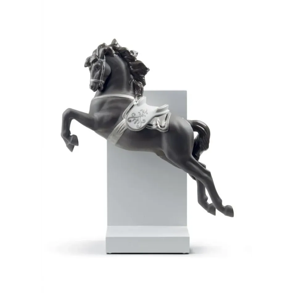 Horse On Pirouette (Re - Deco)