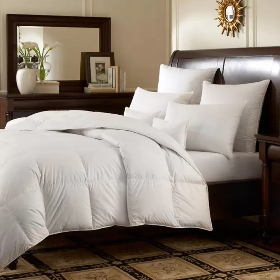 Logana 800+ Fill Canadian White Goose Down Queen Winter Comforter 86 x 86 50 oz