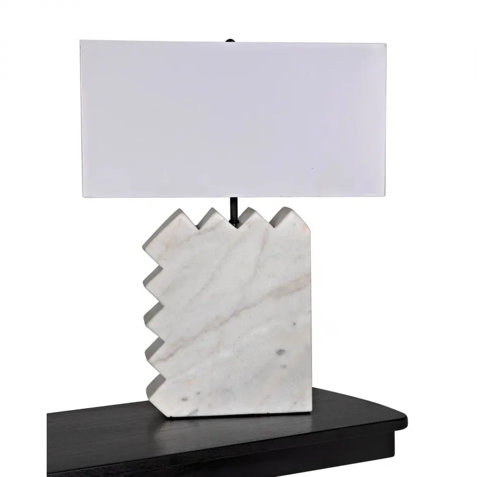 Gaheris Table Lamp with Shade