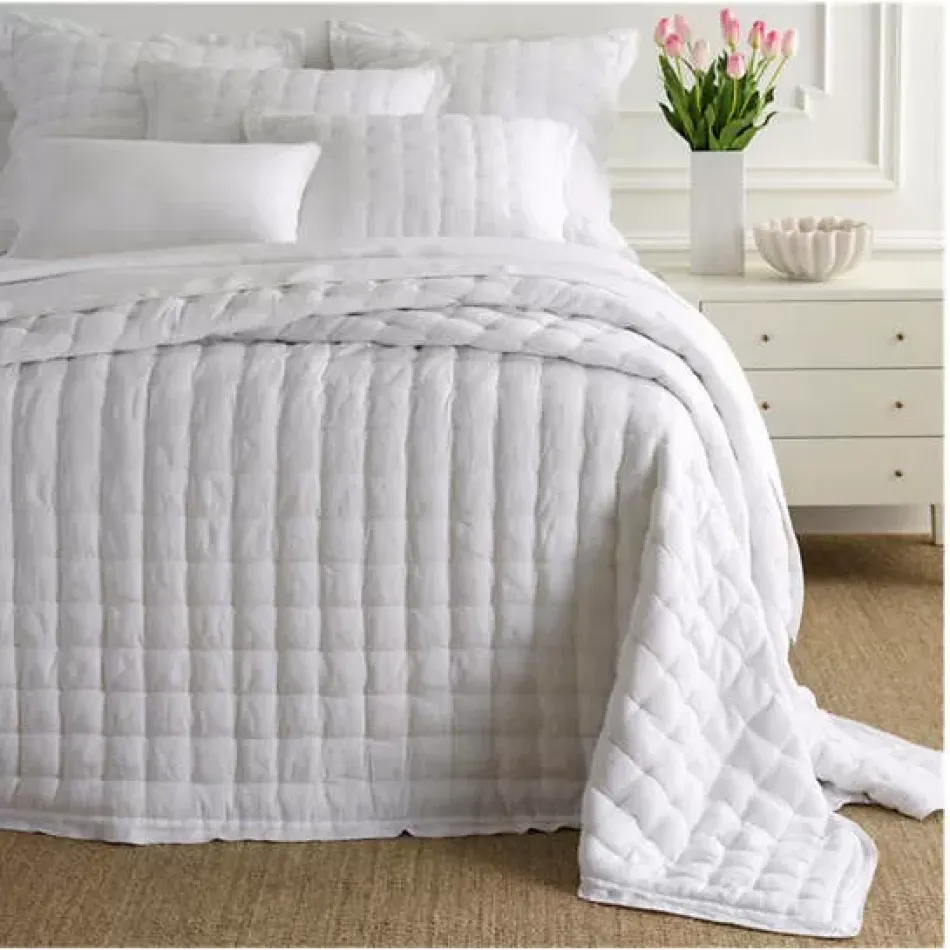 Lush Linen White Puff Coverlet Twin