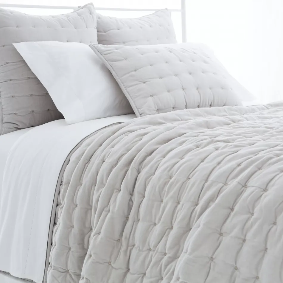 Vienna Velvet Grey Quilt