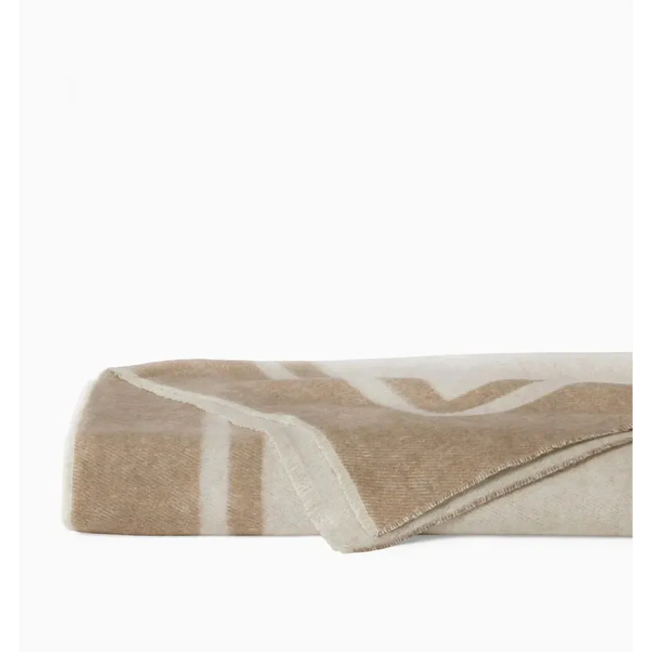 Viletta Throw 51 x 77 Oat/Beige