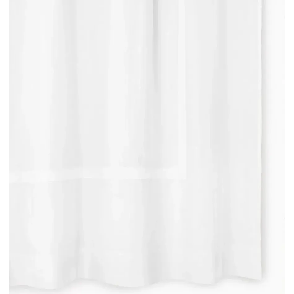 Estate Shower Curtain 72 x 72 White/White