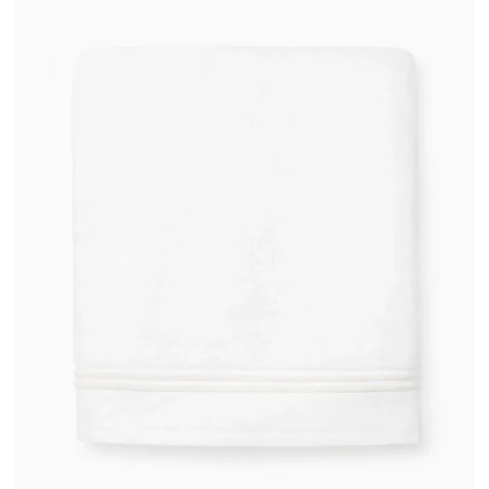 Aura Nuova White/Ivory Bath Towels