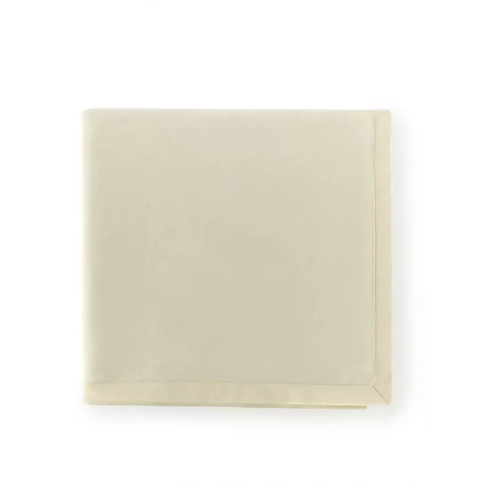 Olindo King Blanket 120 x 94 Ivory