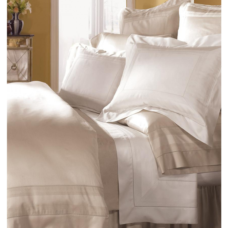 Capri Standard Pillow Case Pair 22 X 33 In