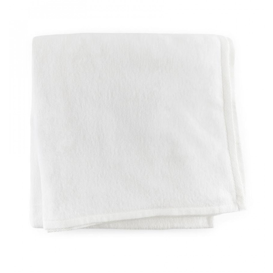 St Moritz White Combed Cotton Blankets