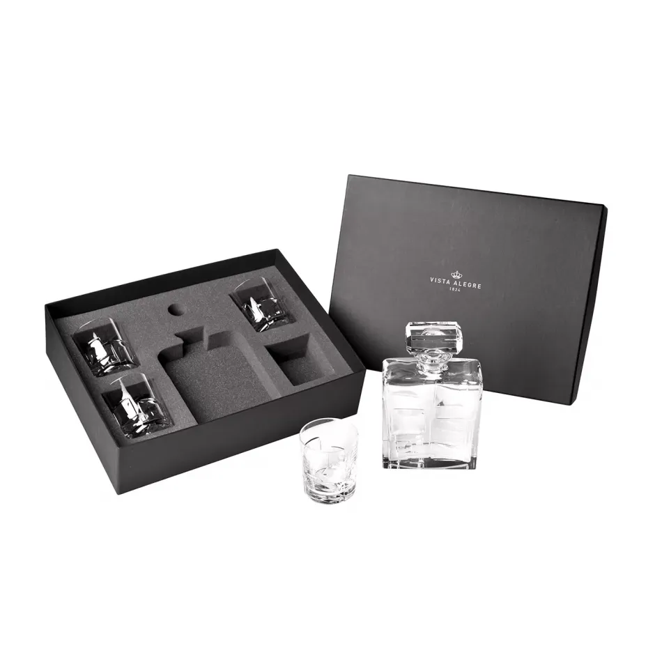 Portrait Case With Whisky Decanter And 4 Old Fashioned