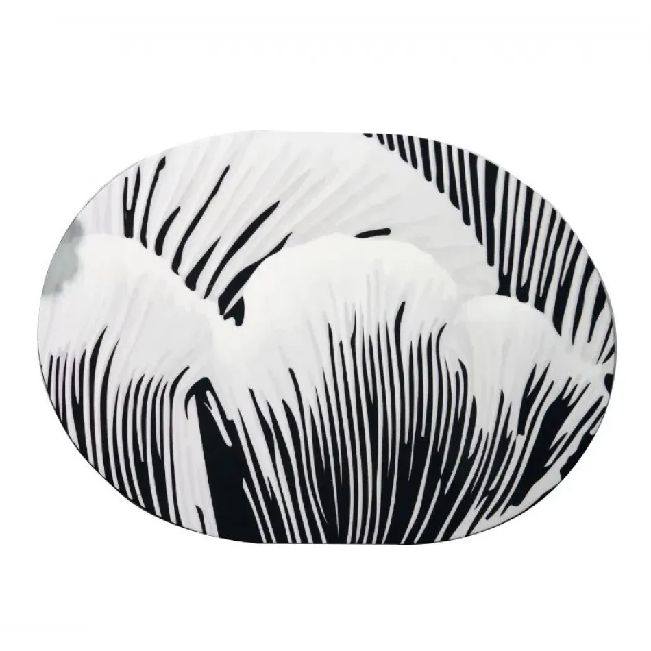 Calla Lacquer Nina Magon x Von Gern Home Black/White 14" x 18" Oval Placemat