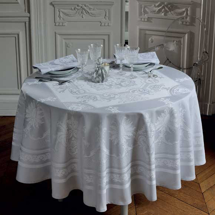 Garnier-Thiebaut Beauregard Galet Table Linens