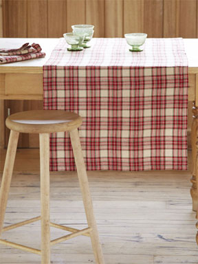 Stowe Plaid Table Linens | Gracious Style