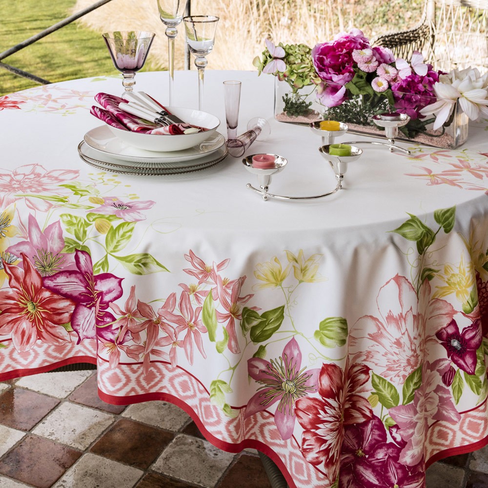 Beauville Rivoli Scarlet Red StainRepellent Print Table Linens Gracious Style