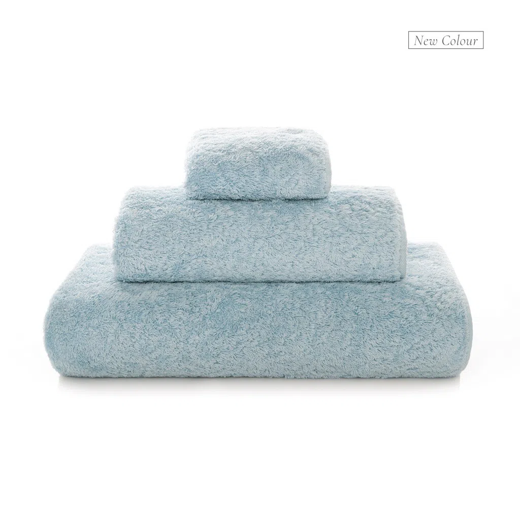 Graccioza Egoist Bath Towels (Oxford)