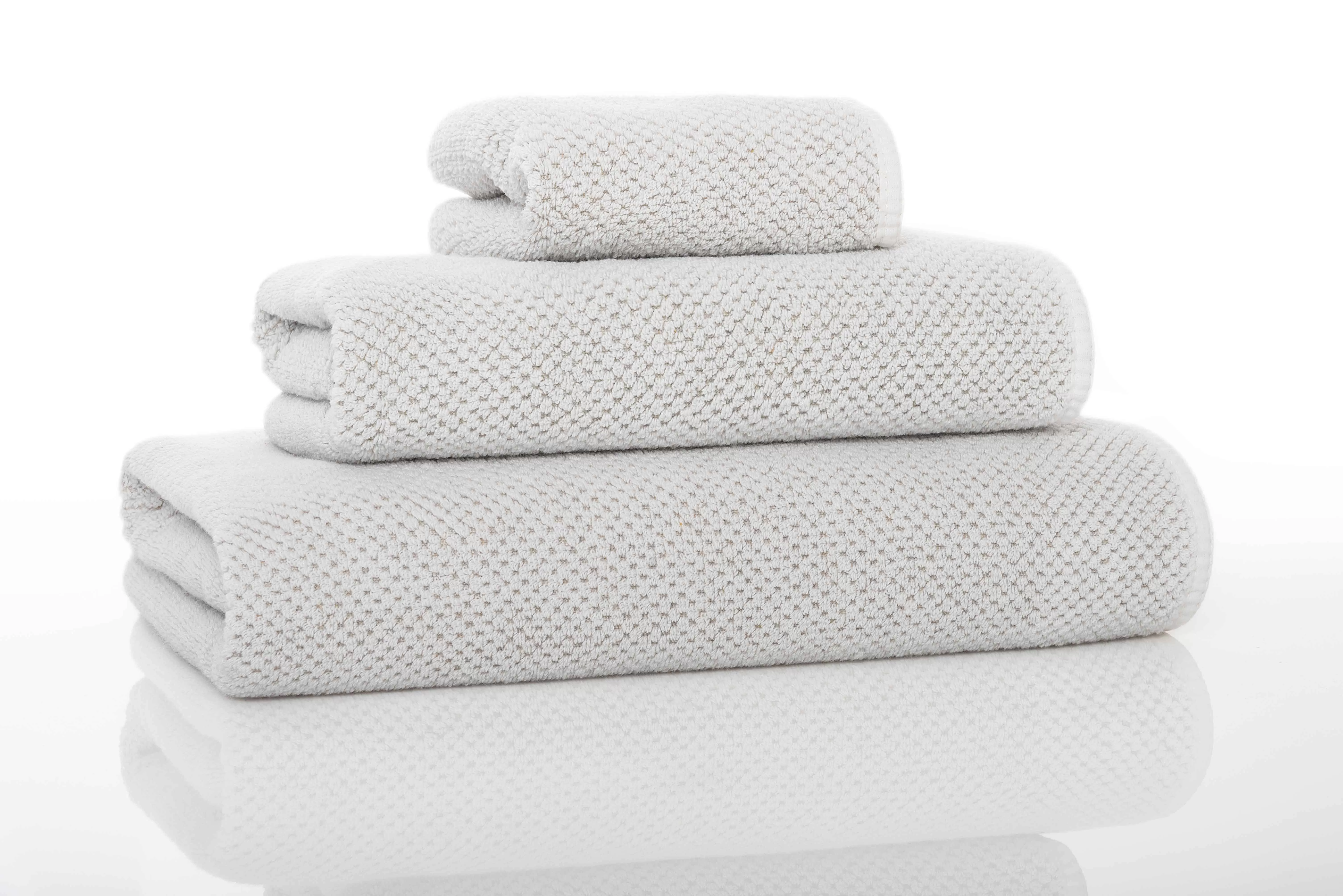 https://d1r7bfp0lbkani.cloudfront.net/images/graccioza/LINEN_WAFFLE_TOWEL_SET_WHITE_(3).jpg.webp