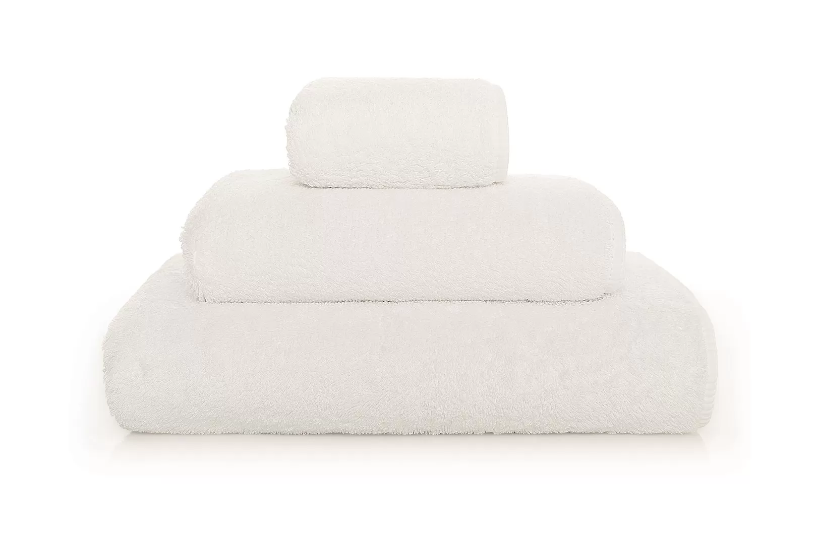 https://d1r7bfp0lbkani.cloudfront.net/images/graccioza/LONG-DOUBLE-LOOP_TOWEL_WHITE.jpg.webp