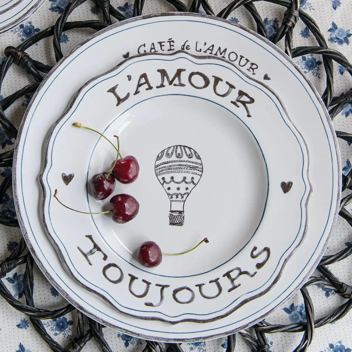 L'Amour Toujours Dessert/Salad Plates, Assorted, Set of 4