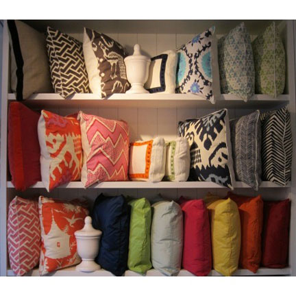 oomph throw pillows