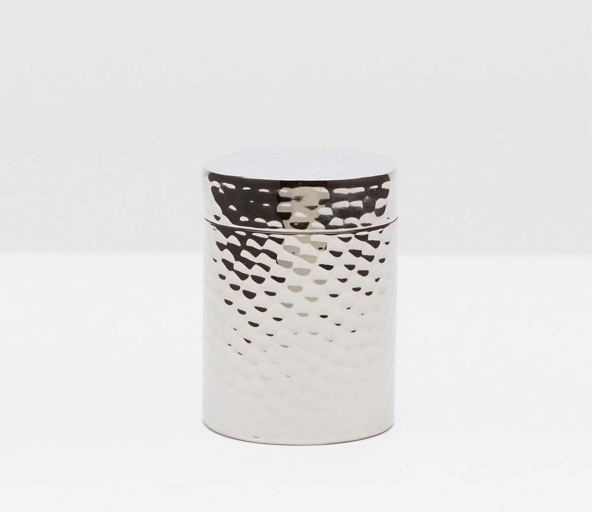 Pigeon & Poodle Verum Shiny Nickel Hammered Metal Bath Accessories