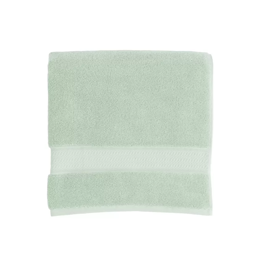 Bath, White Biltmore Towels