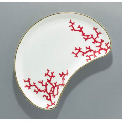 Cristobal Red Pickle Dish 8.3x5.8 x 0.91 in.